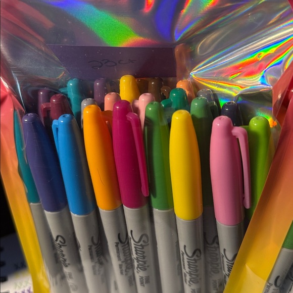 Sharpie Fine Point Markers - 2 pouches available 45ct - See pics - Picture 5 of 7